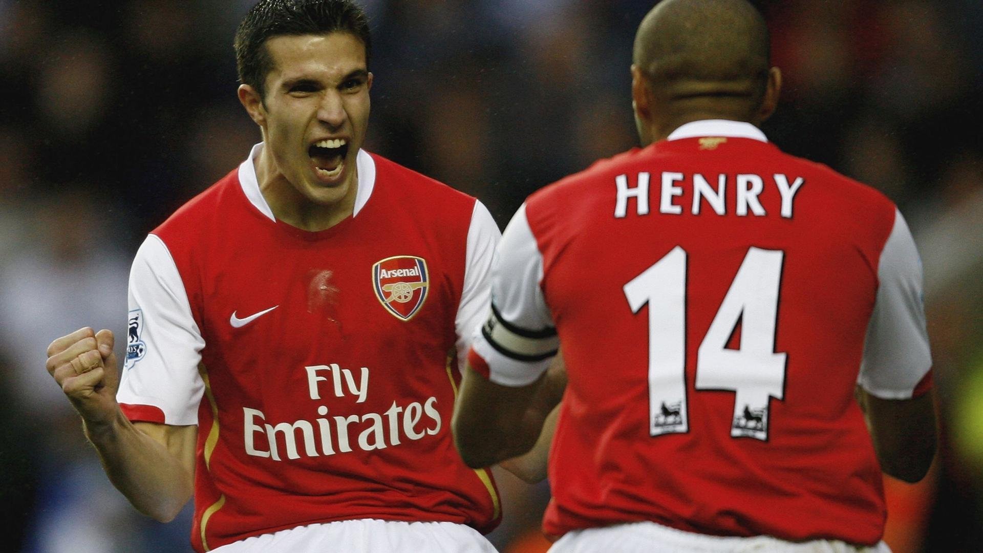 跳水赛中突尼斯男子完成完美入水，吉尼斯跳水